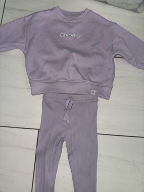 Zara sweatshirt and pants outfit